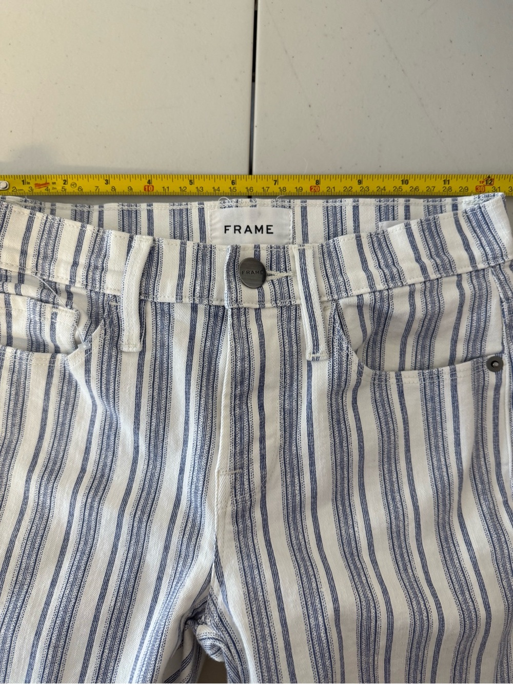 FRAME Le Skinny de Jeanne Crop Jeans 25 Blue White Stripe Raw Hem - Picture 11 of 13